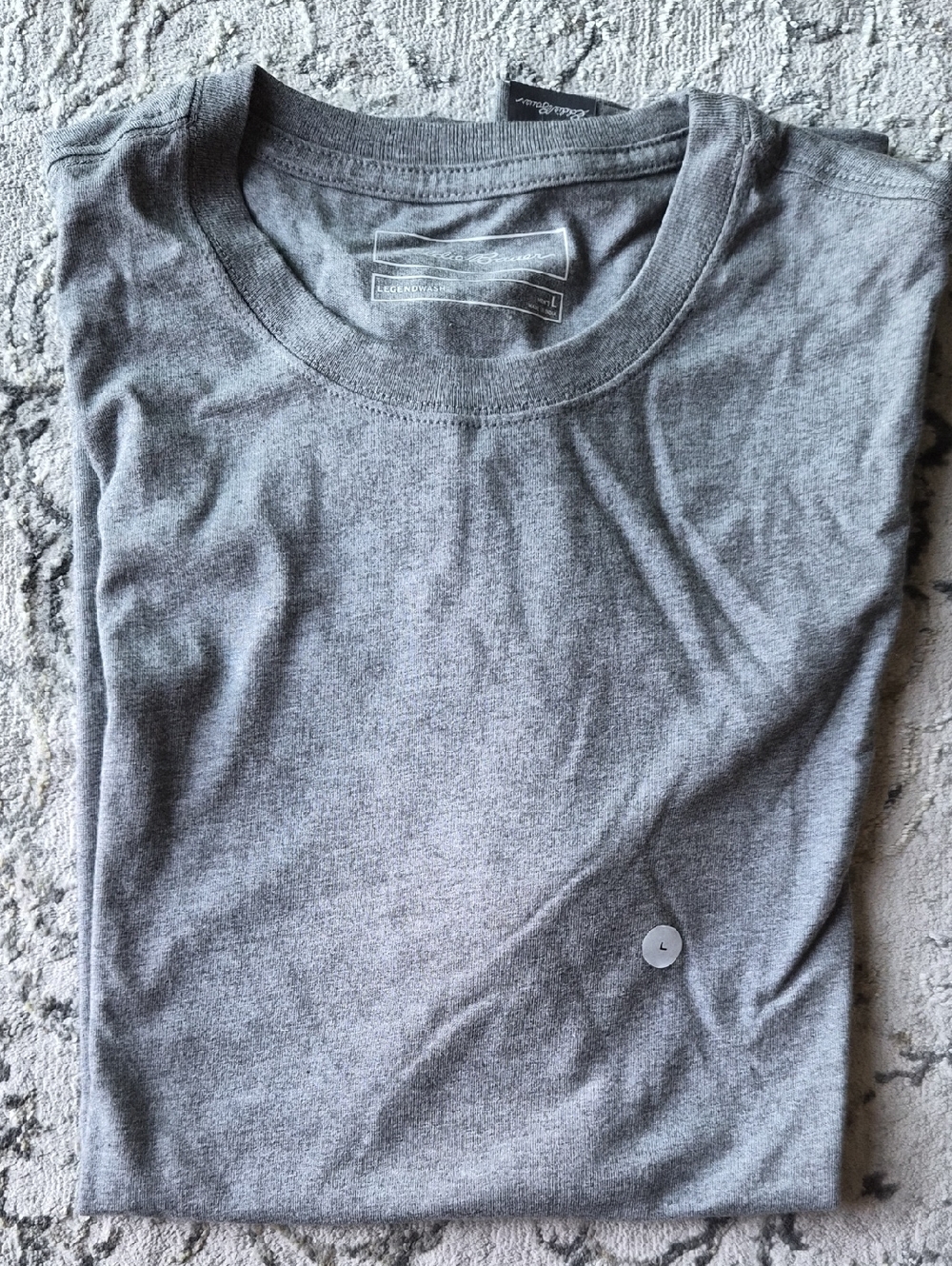 Eddie Bauer. Men's Crewneck T-Shirt - Gray